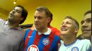 Neuer e Schweinsteiger cantando hino do Bahia [upl. by Loyce]