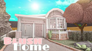 Bloxburg Cute Blush Home 31k  House Build [upl. by Culberson]