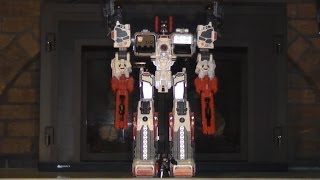 TRANSFORMERS TAKARA TOMY METROPLEX TOY REVIEW [upl. by Scrivens620]