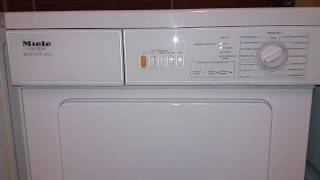 Miele Novotronic T440C EXQUISIT 400K Trockner [upl. by Aronael195]