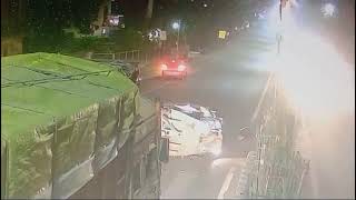 🔴LIVE accident 😰😭 spot death 😱near dhanbad bank more viralvideo death [upl. by Lebasiram]