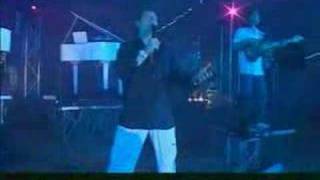 Omar Codazzi  Caro amico live [upl. by Ahsilahk72]