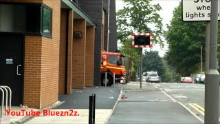 MERSEYSIDE FIRE amp RESCUE SERVICE APPLIANCE TURN OUT FROM KENSINGTON [upl. by Atirahc488]