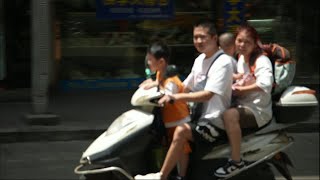 Chinas Yanjin narrowest city in the world courts tourists • FRANCE 24 English [upl. by Naihtsirc85]