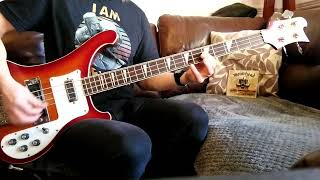 Saltcoats man plays quotGoing To Mexicoquot by Motörhead bass cover motorhead basscover [upl. by Ahtilat]