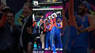 ICC टेस्ट रैंकिंग कोहली 10 साल बाद टॉप20 से बाहर रोहित 26वें नंबर पर पहुंचे सिर्फ दो बैटर टॉप 10 [upl. by Solitta]