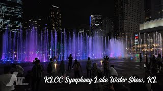 【2024 🇲🇾KLwalks】 雙子塔燈光水舞表演 Symphony Lake Water Show In KLCC Park KLCC fountainshow [upl. by Innavoeg]