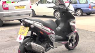 Gilera Runner 125 Walkaround by GetBike  GWF [upl. by Hcra]