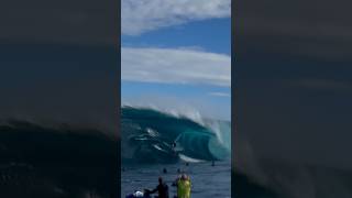 SURFERS CHARGE GIANT SHIPSTERNS 💥💥 Geoff Swan surfing bigwaves [upl. by Michon312]