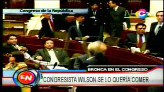 El Noticioso  Pelea en el Congreso [upl. by Longo]