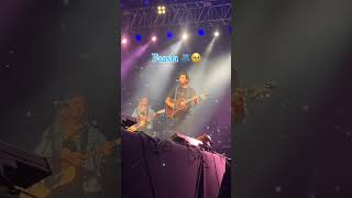 FAASLA darshan raval singing song live concert faasla 😭 bluefamily love darshanraval [upl. by Nimaynib577]