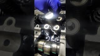 DETROIT 60 SERIES INJECTOR INSTALL PART 1 OF 2 VIDEOS [upl. by Manvil]