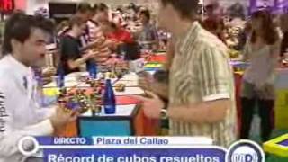 Récord Guinness de cubos de Rubik en una hora [upl. by Summers803]