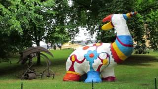 Le Paradis Fantastique quotRotozazaquot vs a St Phalle animal [upl. by Alleber]