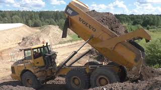 Volvo A30E ADT unloading part 1 [upl. by Eciram]