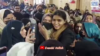 Students Got Emotional With Dolly Mam And Ashima Mam Physics Wallah In Anantnag  Evandel Hellish [upl. by Hinda18]