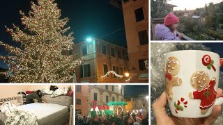 Andiamo in piazza per laccensione dell albero di Natale 🤩🎄  VLOG [upl. by Nyrad]