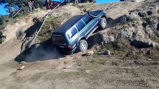 INTERFOROS 2019 SEGURILLA TOYOTA LAND CRUISER HDJ80 Y ISUZU TROOPER 30 CRAWLING [upl. by Tisbe]