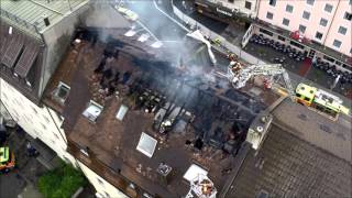 Drohnenflug bei Dachstockbrand Berufsfeuerwehr Schutz amp Rettung Zürich [upl. by Vail438]