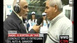 C5N  EL GANADOR DEL TAXI SORTEADO POR RADIO 10 [upl. by Ahens]