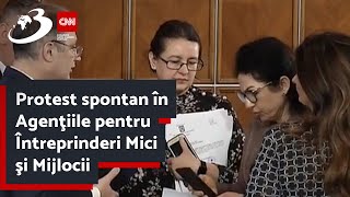 Protest spontan în Agenţiile pentru Întreprinderi Mici şi Mijlocii Principalele cerințe [upl. by Hernando]