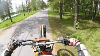 Wheelie in front of cops KTM 250 SX [upl. by Holub186]