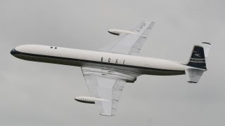 LARGE SCALE De HAVILAND COMET 4  VICKERS VC 10 LMA RC MODEL AIRSHOW AT RAF COSFORD  2013 [upl. by Yraht]