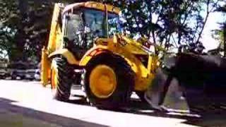 JCB 4CX 4wheel drive 4wheel steer and 4equal wheelsize [upl. by Llatsyrk]