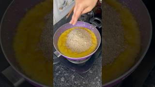 📌तिल और मूँगफली की गज़क😋Peanut Til chikki Gajak shortsvideo healthy nishacookingvlog gajak [upl. by Anela968]