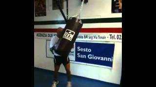 Allenamento di Giacobbe Fragomeni  OPIGYM Boxing Club Milano [upl. by Zamir]