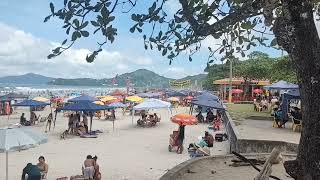 Praia lotada em Ubatuba SP praia grande [upl. by Enamrej]