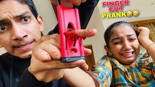 Prank  Finger മുറിഞ്ഞു Minsha കരഞ്ഞു  Gone Wrong Minshasworld [upl. by Lederer]