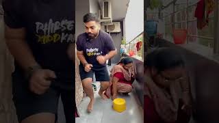 Gaurav  mummy ne uske sath😂😄👏 comedycouple funnyreel shorts mrandmrsgaurav gauravkapoorvlogs [upl. by Adirahs]