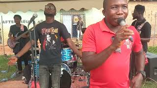 Canados band performed the late Nana Kwame Ampadu quotenaquot this song will make dance music [upl. by Amin]