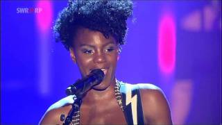 HD Noisettes  24 Hours Live  New Pop Festival 2009 [upl. by Schroth]