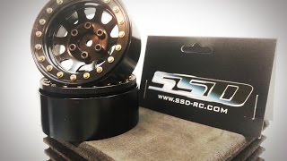 Axial SCX10 Deadbolt  Beadlocks  50 Budget Build  Week 4 [upl. by Omle265]