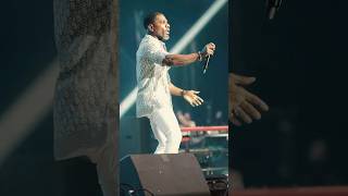 Watch Kirk Franklin steal the show at the Kingdom World Tour alongside Maverick City Music [upl. by Nealy]