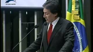 Sen Eunício Oliveira PMDBCE destaca importância de aeroporto inaugurado em Camocim CE [upl. by Solracsiul]