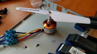 Brushless Motor A2212 1400KV with ESC 30A [upl. by Tidwell]