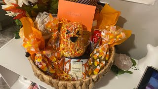 Make a birthday basket 🧺 wme [upl. by Airogerg307]