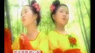 Chinese New Year Song 红色季节 四千金 [upl. by Younger]