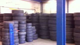 USED TRUCK TYRES TIRES 29580r225 31580r225 [upl. by Imelda]