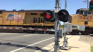 Union Pacific 7367 Manifest Northbound Fruitridge Road Railroad Crossing Griswold Bell Fixed [upl. by Abagael]