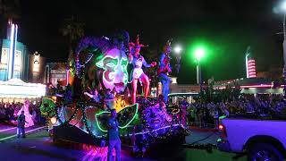 ITS FAT TUESDAY Universal Studios Mardi Gras 2024 Full Parade [upl. by Akinert923]