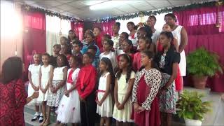 Guaico Presbyterian School Choir  He Made a Way in a Manger [upl. by Lajet]