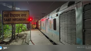 19489 Gorakhpur express depart Sant Hirdaram station [upl. by Yorick]