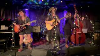 Country Queens Folkband Live Dancing At The Mansion [upl. by Arada]