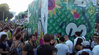 Street Parade 2019 Love Mobile 15 MBudget by Migros  MzMzMz [upl. by Wilton]