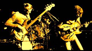 Bright Size Life 1974 Jaco Pastorius electric bass solo [upl. by Ernesto477]