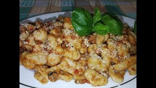 Cavatelli con sugo salsiccia e funghi [upl. by Adnirem]